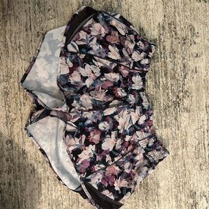 Lululemon hotty hot shorts
